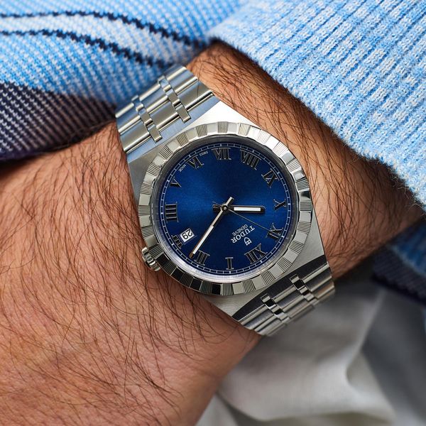 Tudor Royal M28500-0001